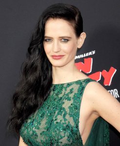 Eva Green All Nude + Scenes From The Dreamers