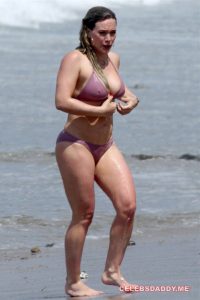 Hilary Duff Flaunting Sexy Assets In Bikini Candids