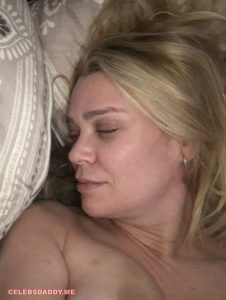 LAURIE HOLDEN NUDE LEAKED PHOTOS