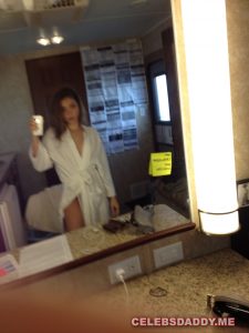 SARAH HYLAND NUDE LEAKED PHOTOS AND VIDEO COMPLETE