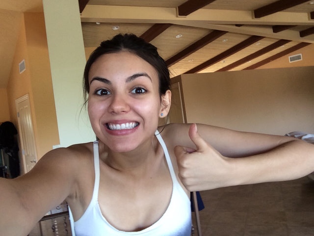 Yes! Yes! Victoria Justice Personal Nude Hacked Pics
