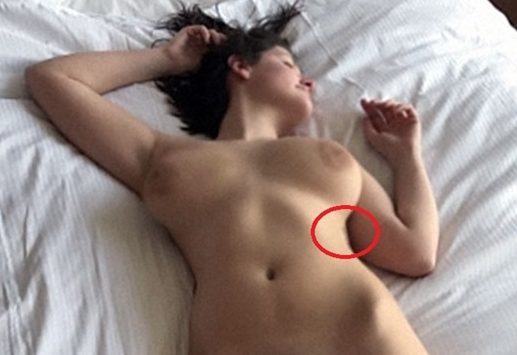 Ariel Winter Nude Leaked Pics Hot From Oven