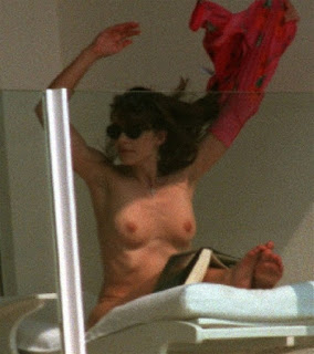 The Best Of Elizabeth Hurley Nude Candids Collection